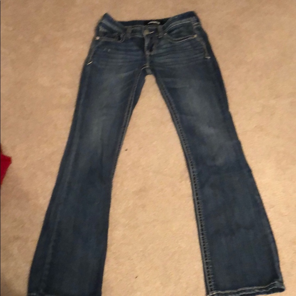 Express stretch barely boot